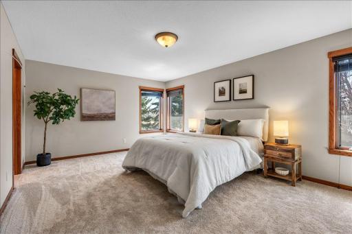 16931 E Lake Drive, Lakeville, MN 55044