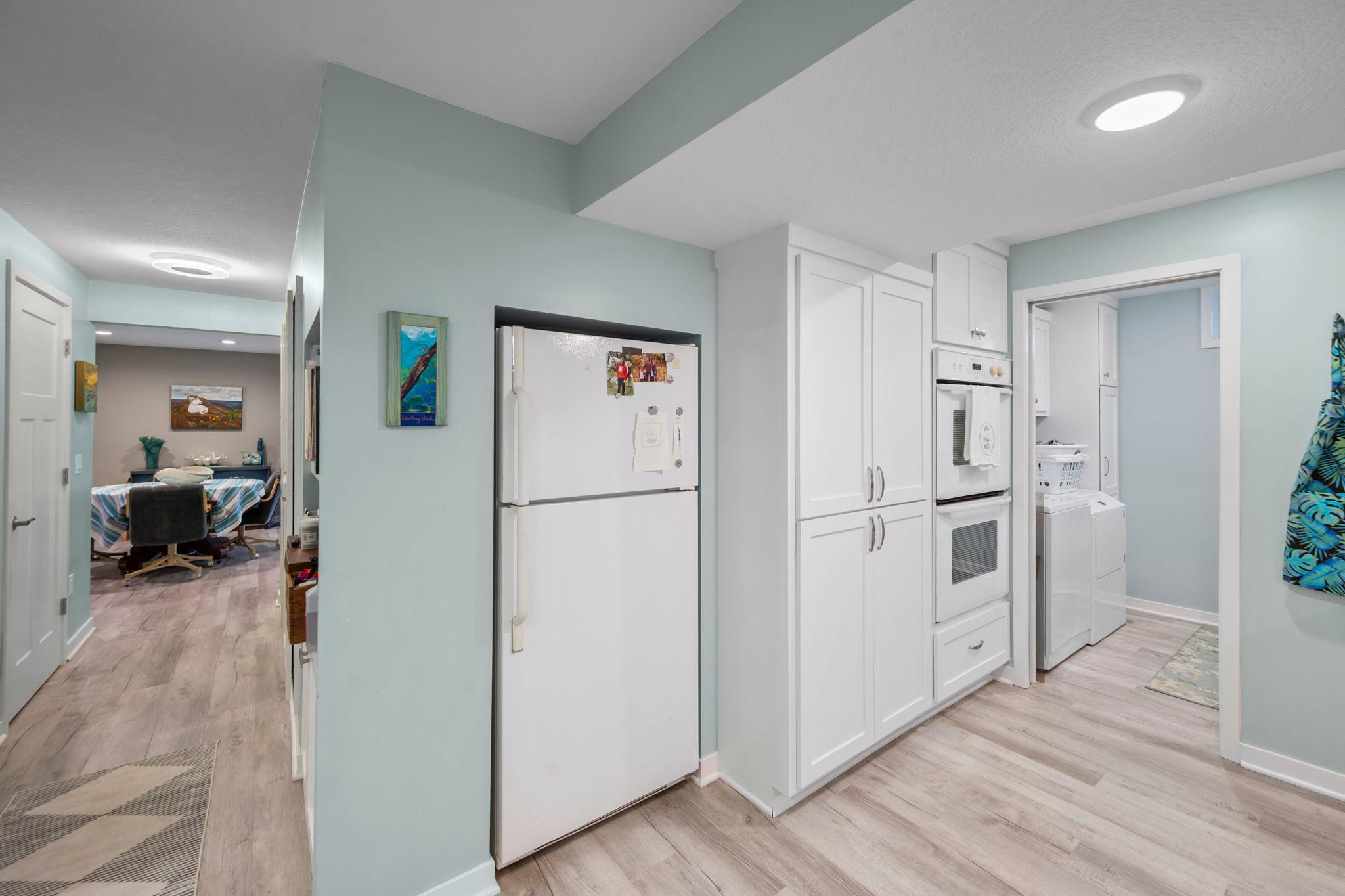 79-web-or-mls-27299 Potomac St-215.jpg