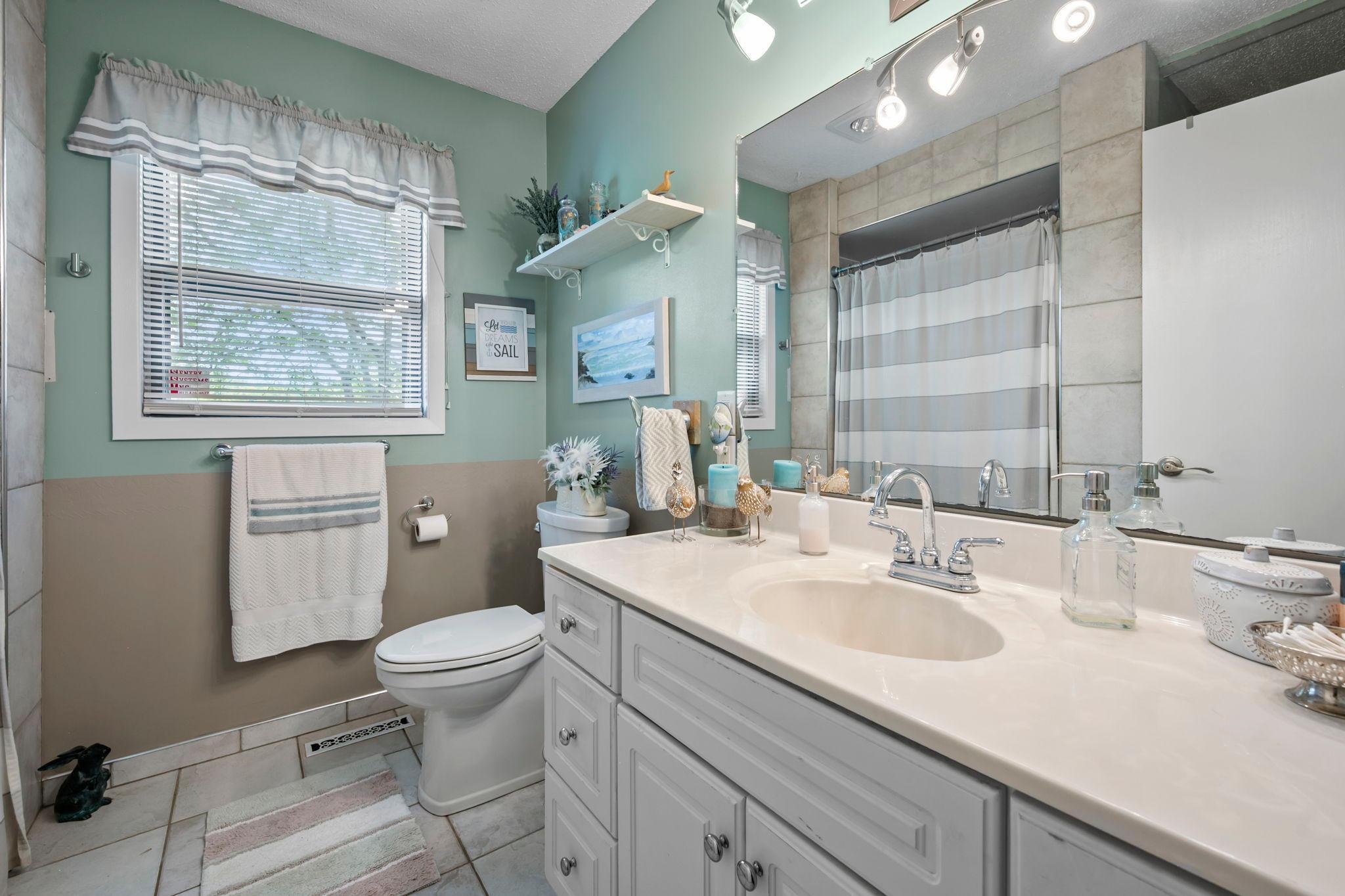 54-web-or-mls-27299 Potomac St-125.jpg