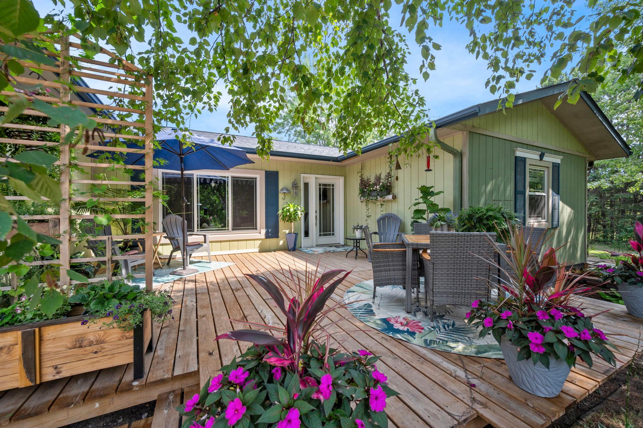 26-web-or-mls-27299 Potomac St-299.jpg