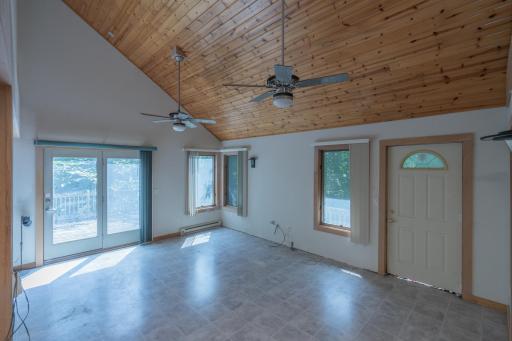 8815 Arrowhead Court, Pine River, MN 56474