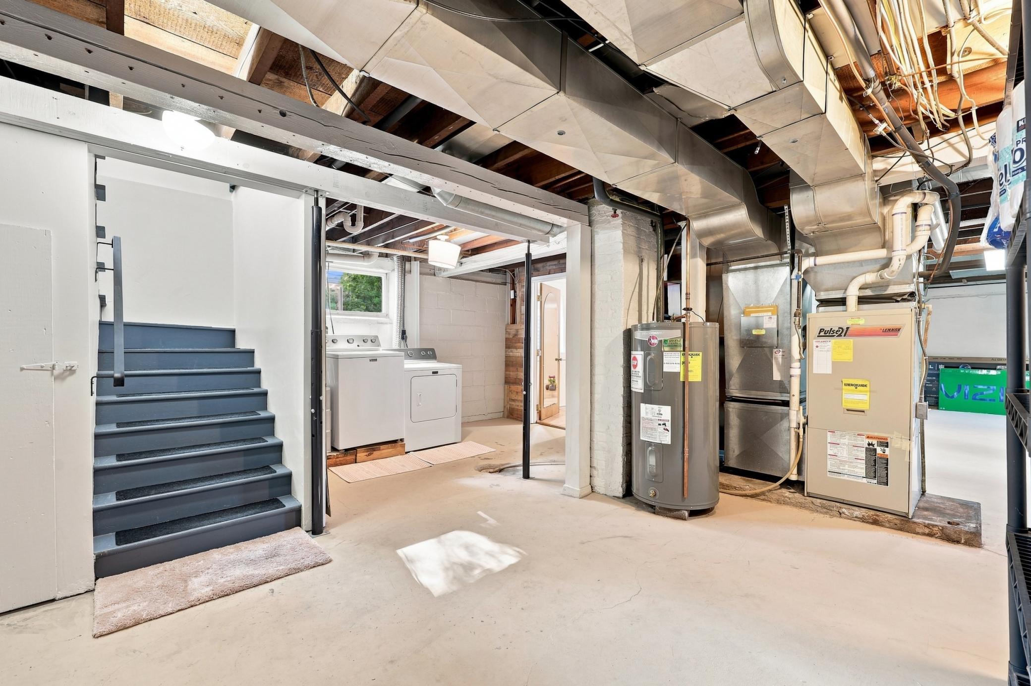 Laundry / Utility Area