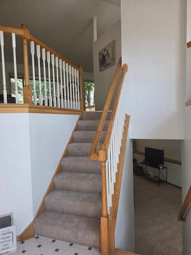 1911 Queens Drive, Saint Paul, MN 55125
