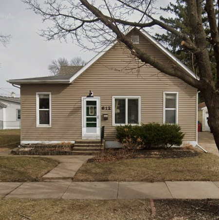 612 Center Street, Winona, MN 55987