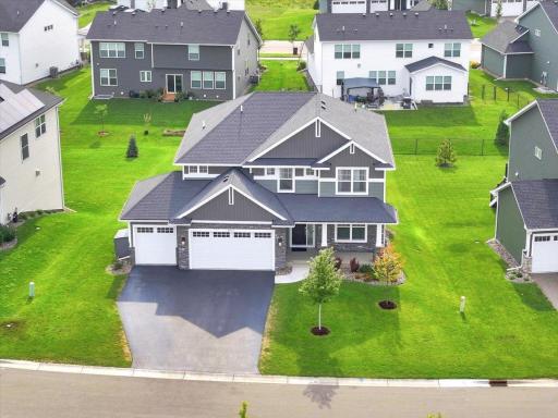 Neighborhood amenities that include clubhouse, pool, park and walking trails.