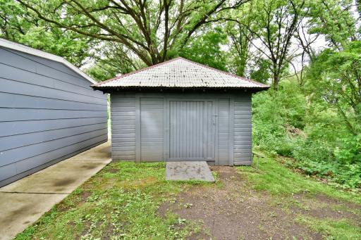 19093 610th Avenue, Litchfield, MN 55355