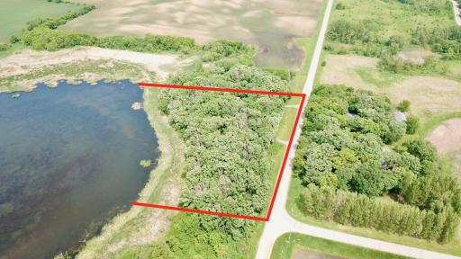 19093 610th Avenue, Litchfield, MN 55355