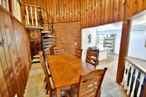 19093 610th Avenue, Litchfield, MN 55355