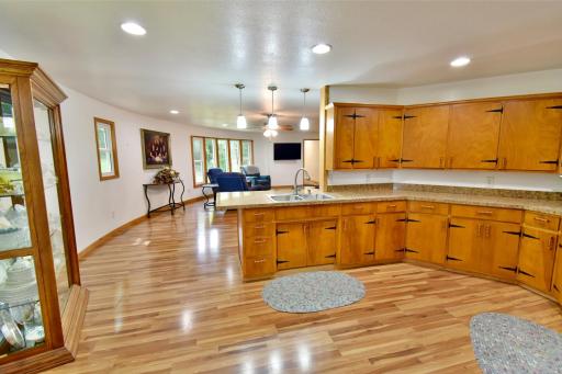 19093 610th Avenue, Litchfield, MN 55355