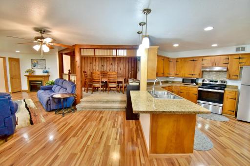 19093 610th Avenue, Litchfield, MN 55355