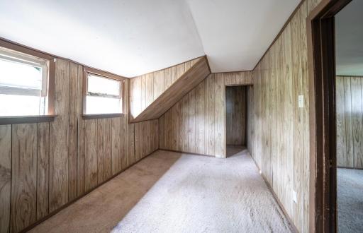 568 Lawson Avenue W, Saint Paul, MN 55117