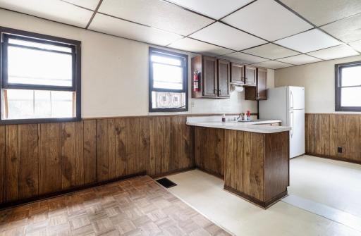 568 Lawson Avenue W, Saint Paul, MN 55117