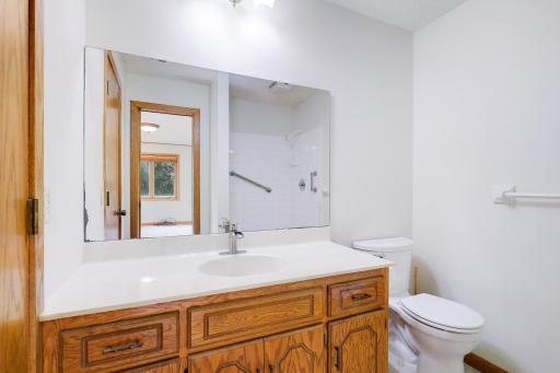 7244 Hunters Run, 21D, Eden Prairie, MN 55346