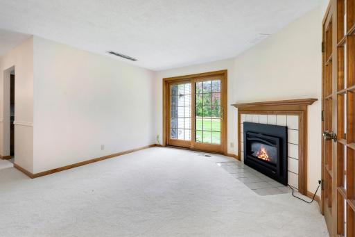7244 Hunters Run, 21D, Eden Prairie, MN 55346