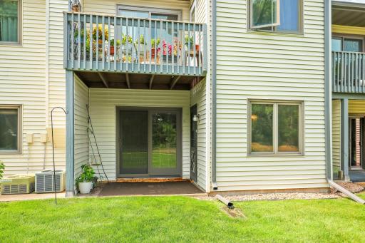 7244 Hunters Run, 21D, Eden Prairie, MN 55346
