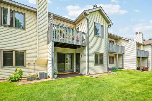 7244 Hunters Run, 21D, Eden Prairie, MN 55346