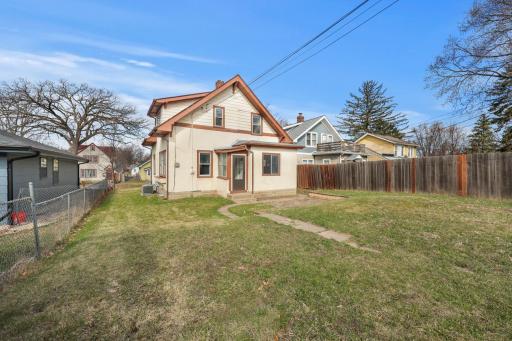 3526 James Avenue N, Minneapolis, MN 55412