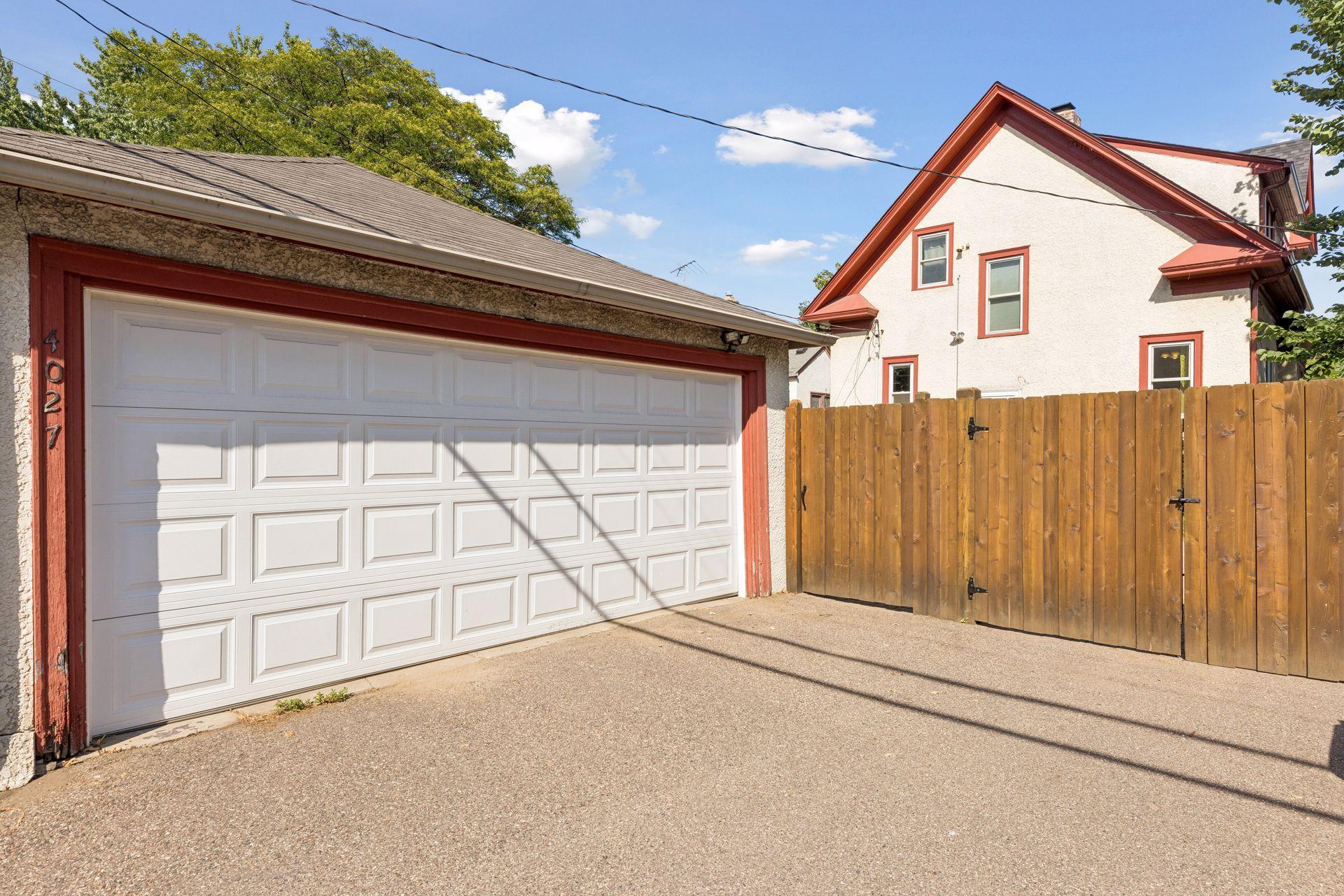 2-Car, detached garage