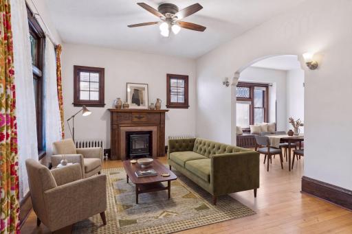 4027 Penn Avenue N, Minneapolis, MN 55412
