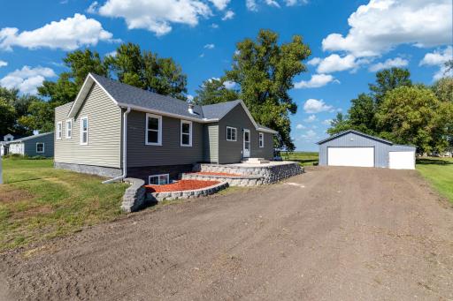 Photo for 37524 County Road 15, Saint Peter, MN 56082 - listing #7123017 37524 County Road 15, Saint Peter, MN 56082