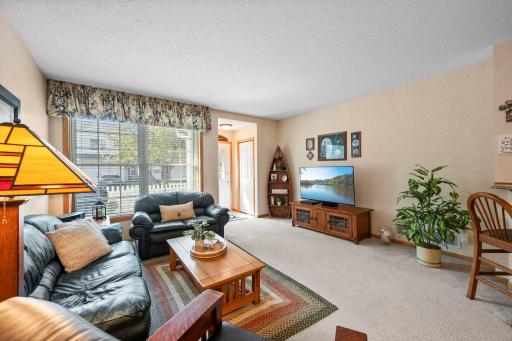 15030 Dunwood Trail, Apple Valley, MN 55124