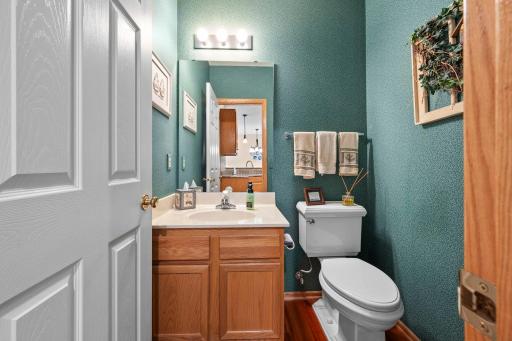 15030 Dunwood Trail, Apple Valley, MN 55124