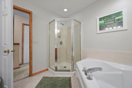 15030 Dunwood Trail, Apple Valley, MN 55124