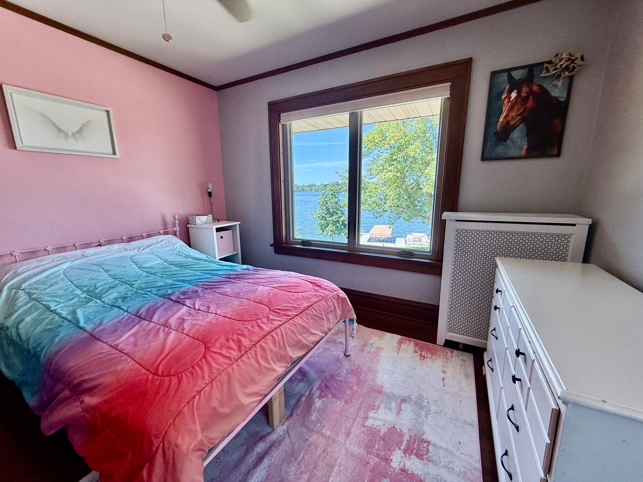 Bedroom 2, Lake View