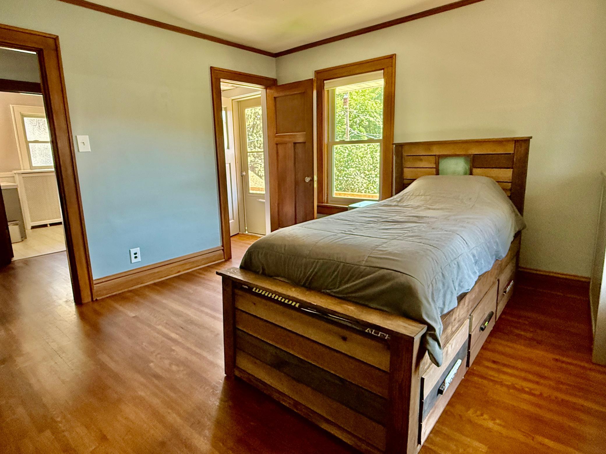 Bedroom 3, Balcony Access