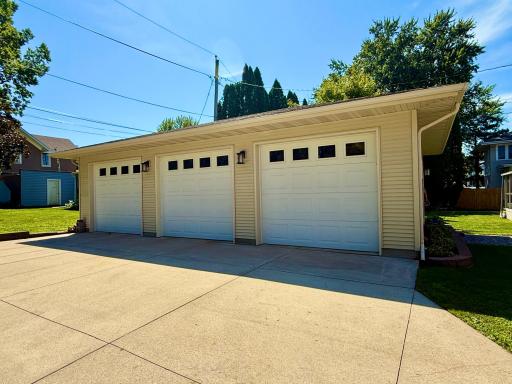 615 Grace Street, Albert Lea, MN 56007