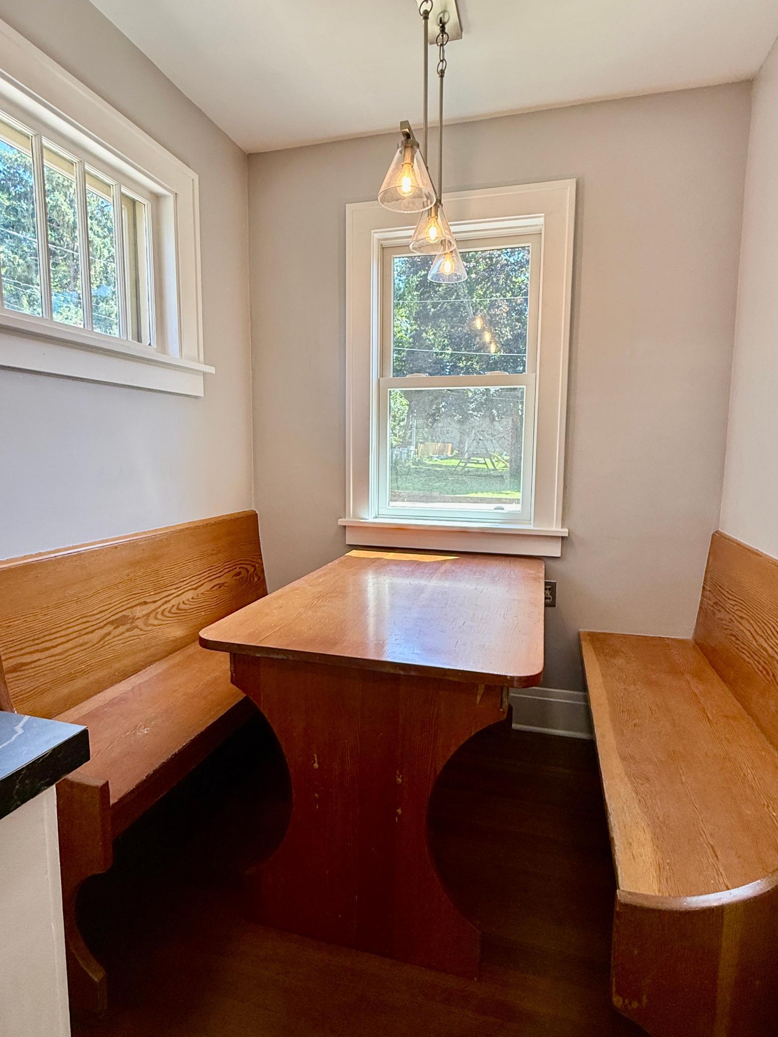 Kitchen Breakfast Nook