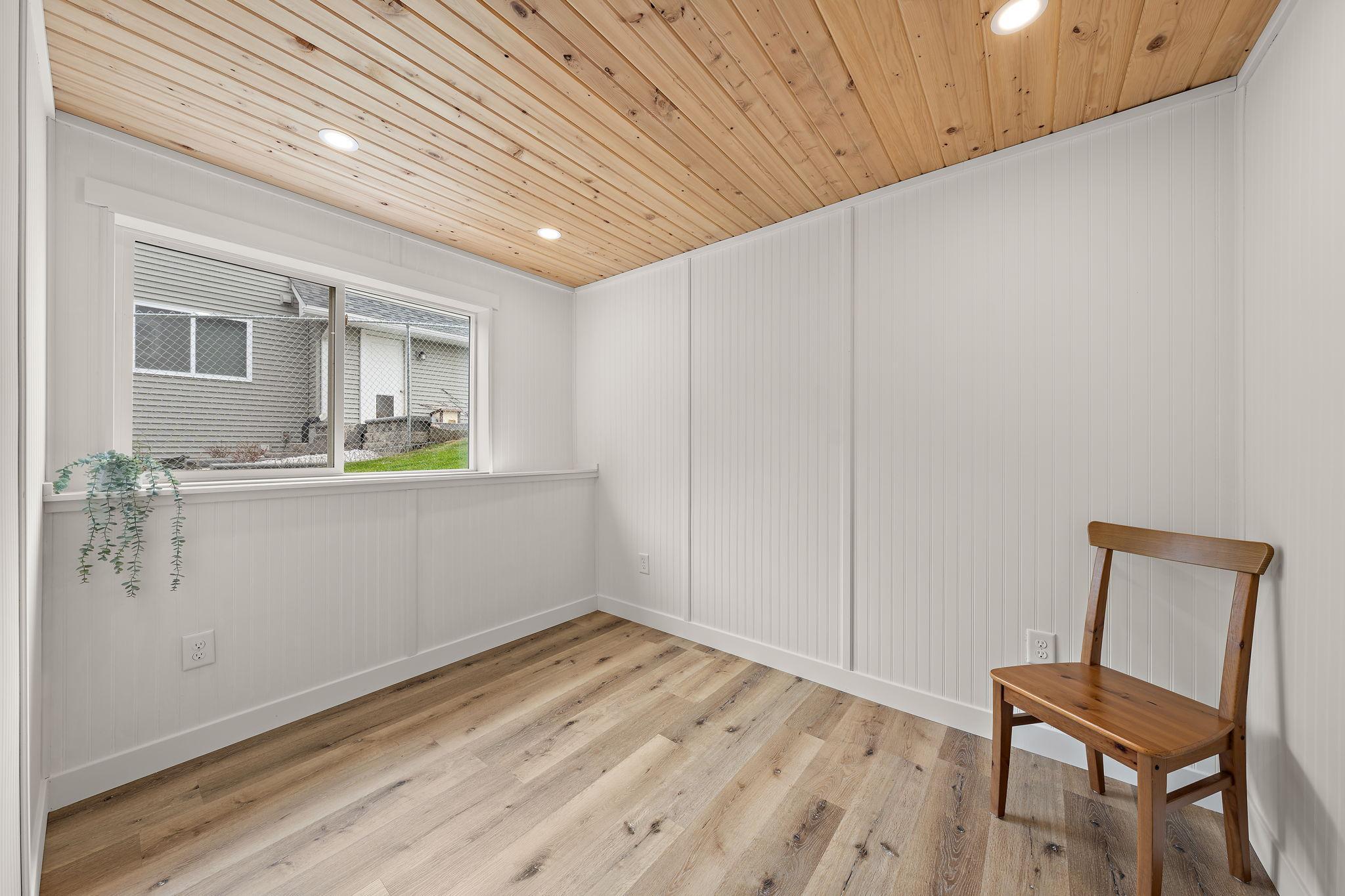 This room is accessible through the fifth bedroom and can be used as a closet.
