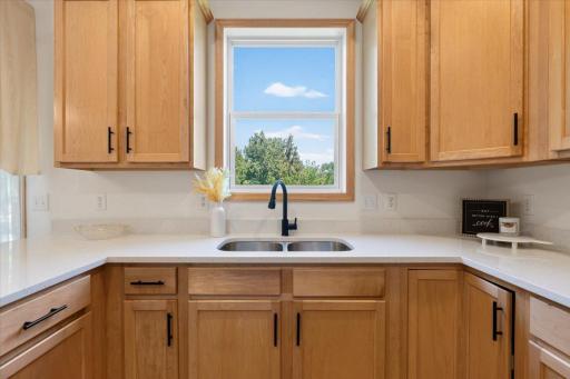 211 Pine Hollow Drive, Circle Pines, MN 55014