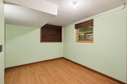 6385 Acorn Road, Mound, MN 55364
