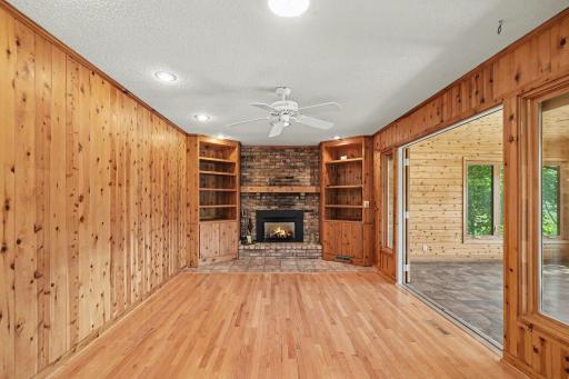 6385 Acorn Road, Mound, MN 55364