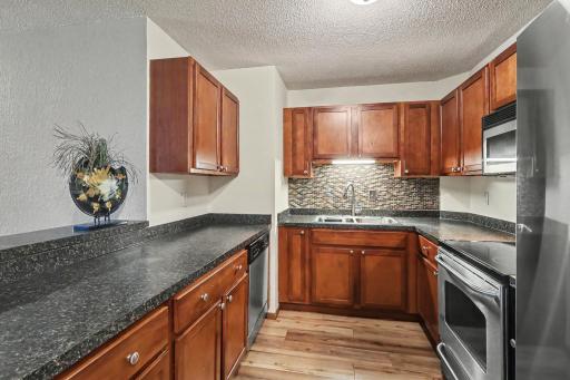 4680 Tower Street SE, 322, Prior Lake, MN 55372