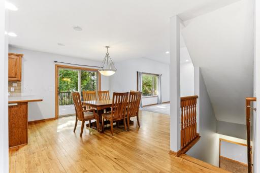 28-web-or-mls-9918-Kiwi-Ave-28.jpg