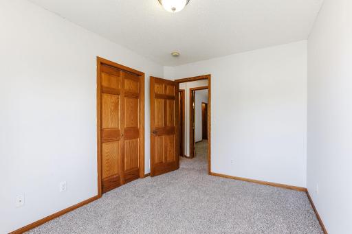 20-web-or-mls-9918-Kiwi-Ave-20.jpg
