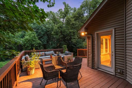 7-web-or-mls-2240 Thrushwood Cir-7.jpg