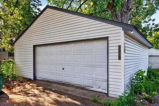 2-car garage