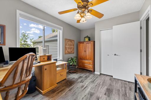 8555 Jorgensen Bay S, Cottage Grove, MN 55016