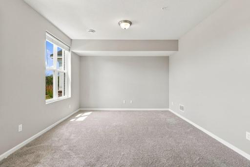 Entry level family room/flex space