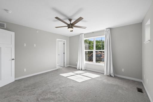 1546 Timberwood Lane, West Saint Paul, MN 55118