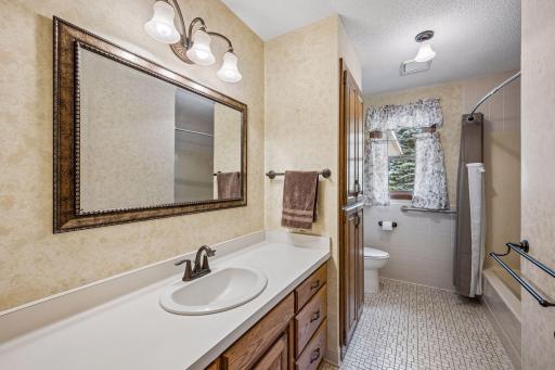 10423 281st Avenue NW, Zimmerman, MN 55398