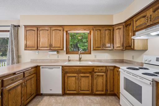 10423 281st Avenue NW, Zimmerman, MN 55398