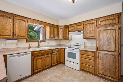 10423 281st Avenue NW, Zimmerman, MN 55398