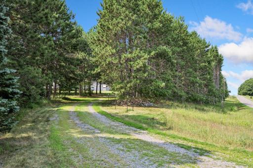 10423 281st Avenue NW, Zimmerman, MN 55398