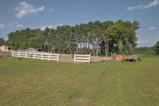 35321 Hastings Street NE, Cambridge, MN 55008