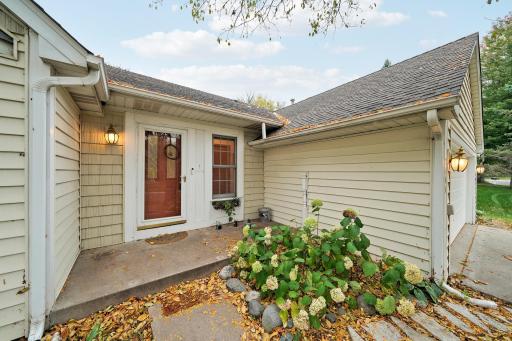 8544 Sycamore Lane N, Maple Grove, MN 55369