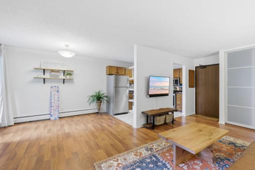 7601 W 101st Street, 114, Bloomington, MN 55438